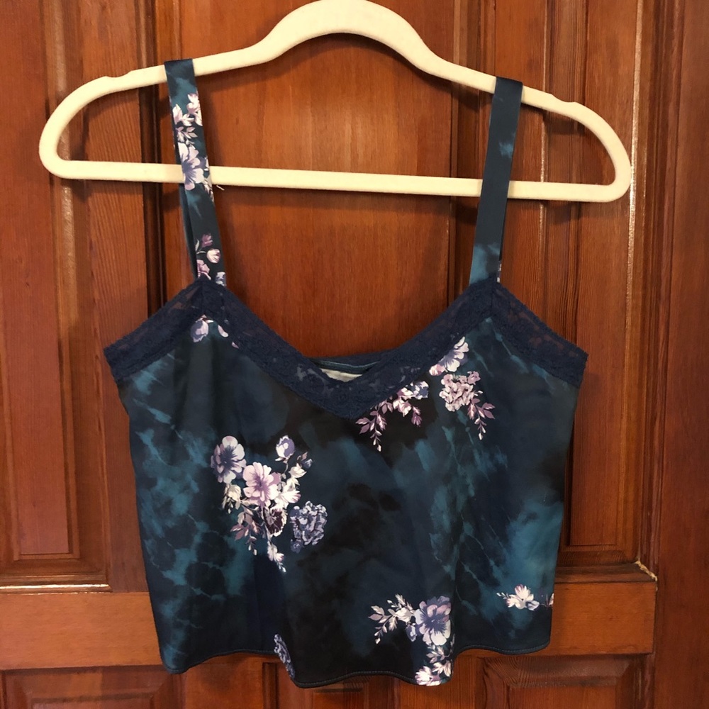 Urban Outfitters crop top